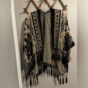 Vince Camuto sheer nude and black with velvet burnout florals kimono tassels OS
